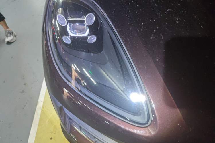 Used Porsche Macan 2020 Macan 2.0T Right Front Headlight