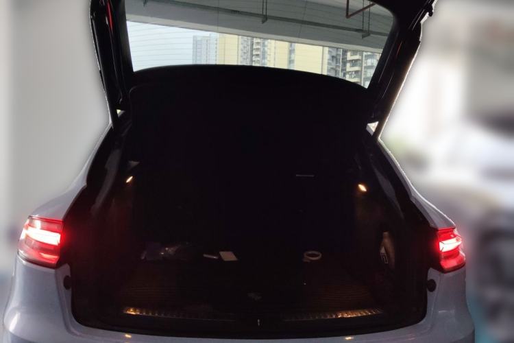 Used Porsche Macan  Trunk