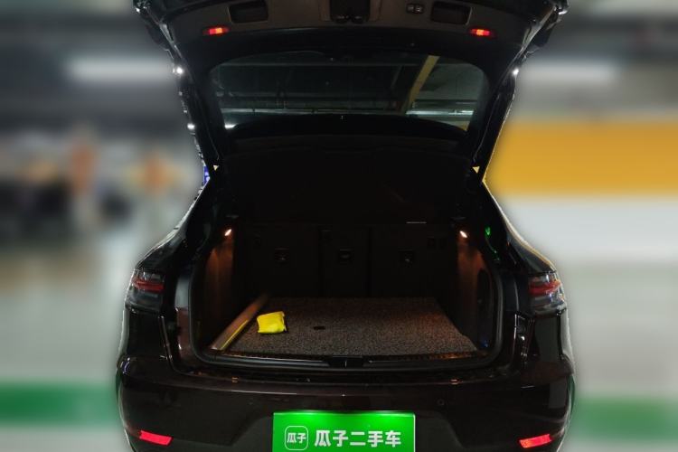 Used Porsche Macan 2020 Macan 2.0T Trunk