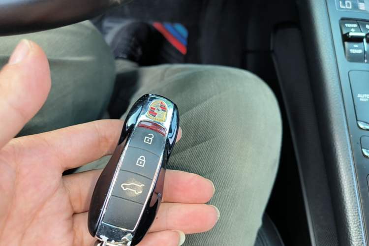 Used Porsche Macan 2020 Macan 2.0T Vehicle Key