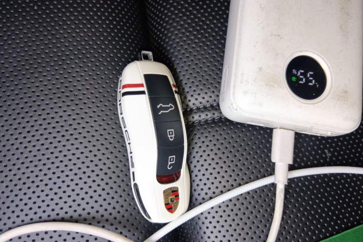 Used Porsche Macan 2020 Macan S 3.0T Vehicle Key