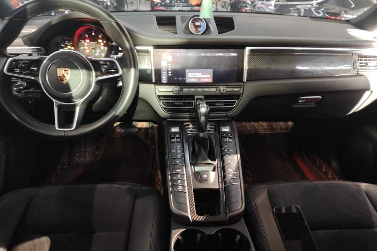 Used Porsche Macan 2020 Macan 2.0T Gear Lever