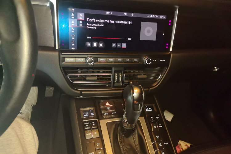 Used Porsche Macan 2020 Macan GTS 2.9T Audio And AC Panel