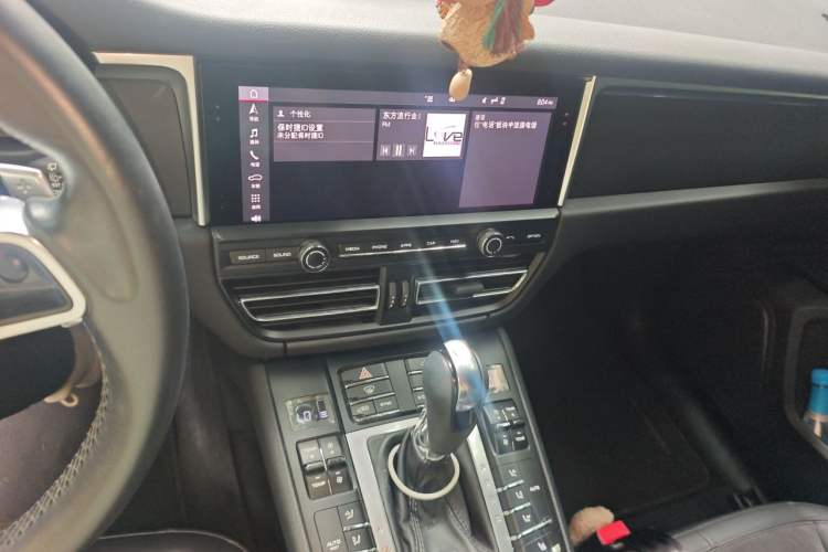 Used Porsche Macan 2020 Macan 2.0T Audio And AC Panel