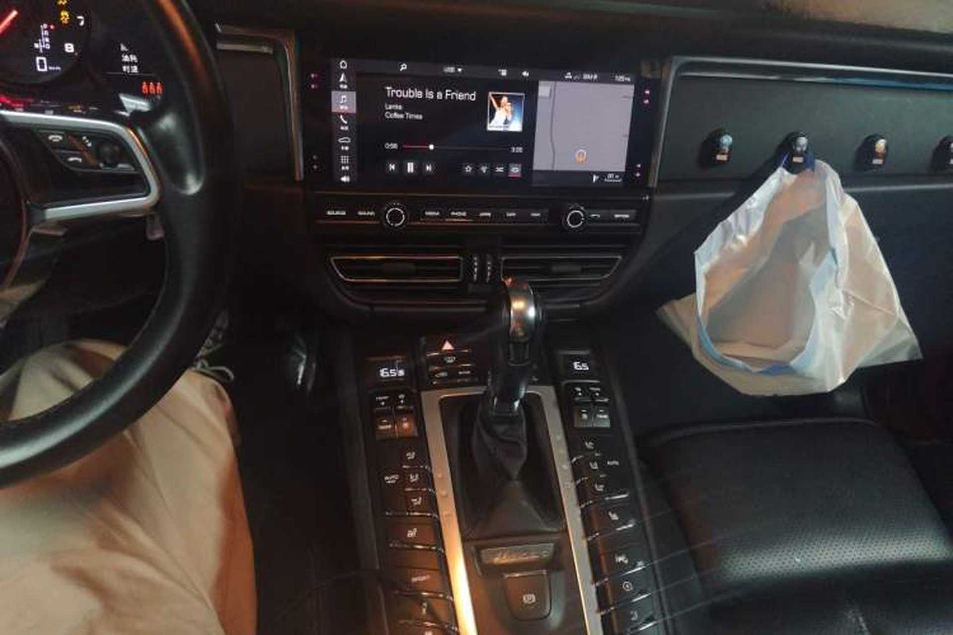 Used Porsche Macan 2020 Macan 2.0T Audio And AC Panel