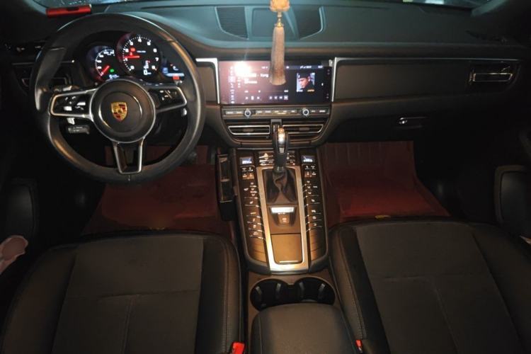 Used Porsche Macan 2020 Macan 2.0T Center Console