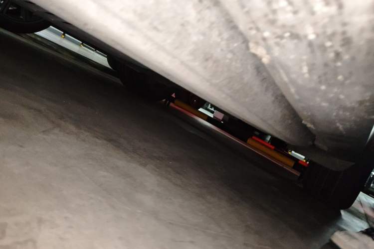 Used Porsche Macan 2020 Macan 2.0T Chassis Front Left
