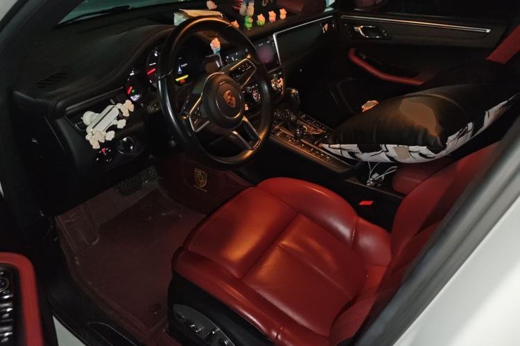 Used Porsche Macan 2020 Macan 2.0T Driver Seat
