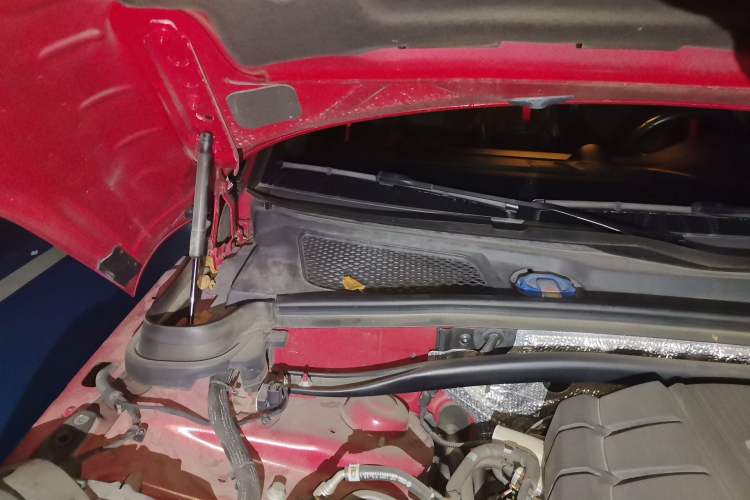 Used Porsche Macan 2020 Macan GTS 2.9T Engine Bay Right