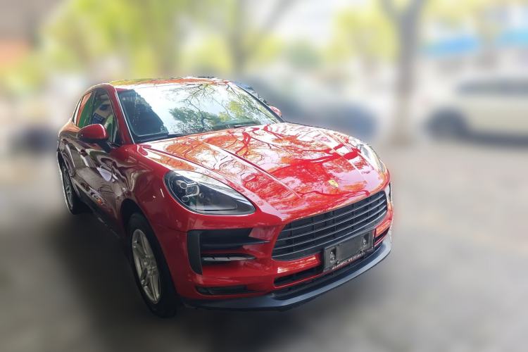 Used Porsche Macan 2020 Macan 2.0T Front Right 45 Deg