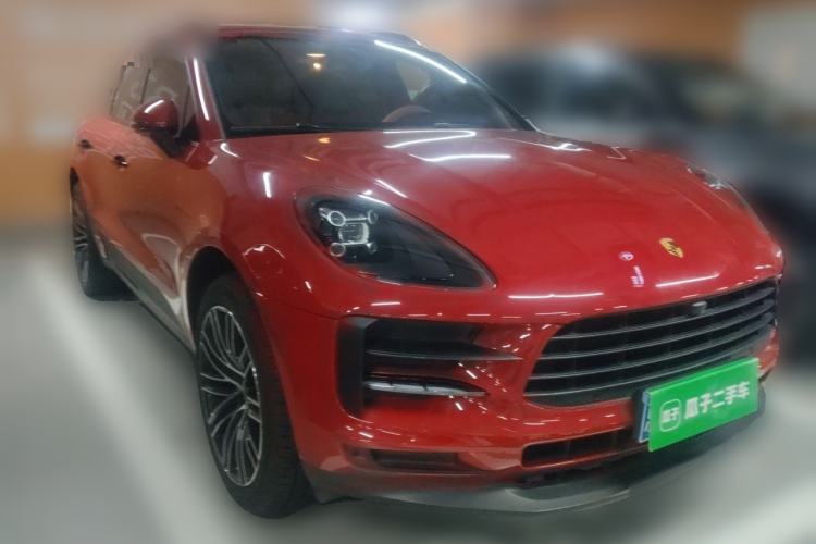 Used Porsche Macan 2020 Macan 2.0T Front Right 45 Deg