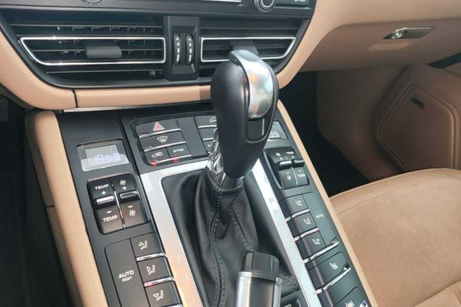 Used Porsche Macan 2020 Macan S 3.0T Gear Lever