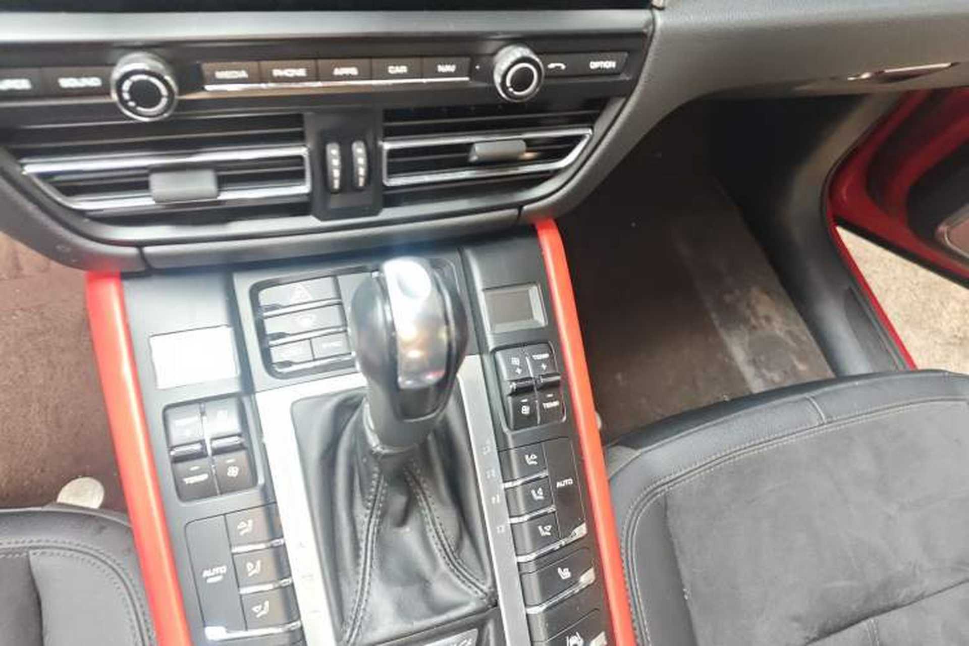 Used Porsche Macan 2020 Macan 2.0T Gear Lever