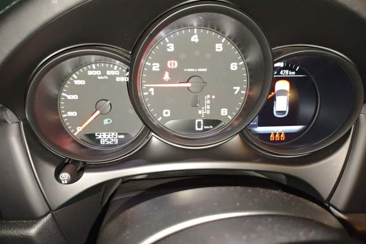 Used Porsche Macan 2020 Macan 2.0T Instrument Cluster