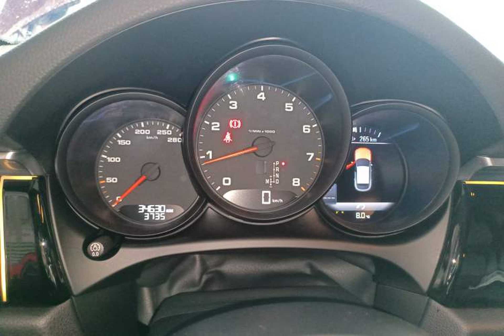 Used Porsche Macan 2020 Macan 2.0T Instrument Cluster