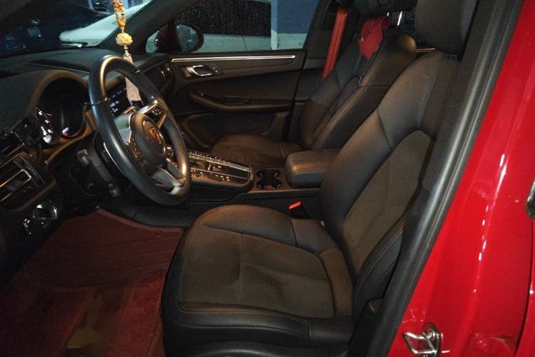 Used Porsche Macan 2020 Macan 2.0T Left Front Seat