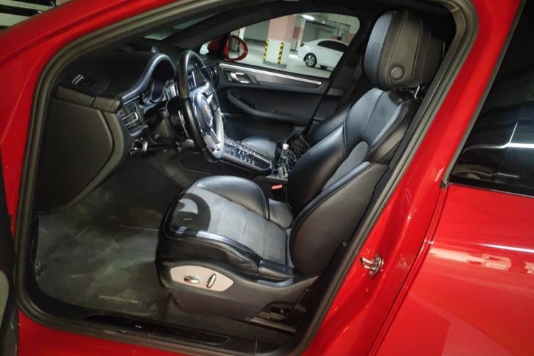 Used Porsche Macan 2020 Macan GTS 2.9T Left Front Seat