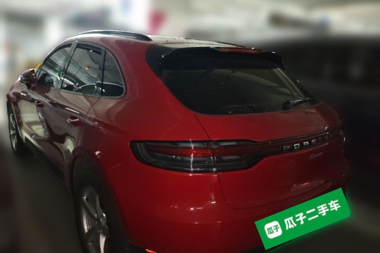 Used Porsche Macan 2020 Macan 2.0T Rear Left 45 Deg