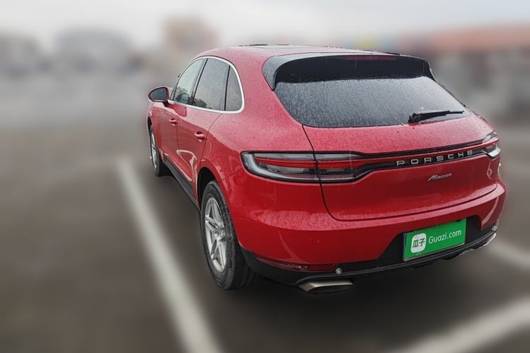 Used Porsche Macan 2020 Macan 2.0T Rear Left 45 Deg
