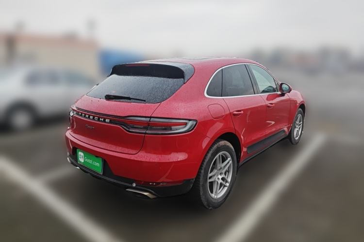 Used Porsche Macan 2020 Macan 2.0T Rear Right 45 Deg