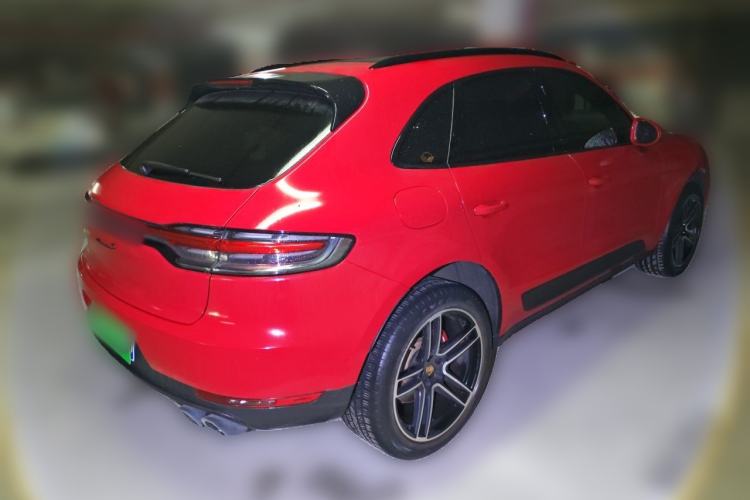 Used Porsche Macan 2020 Macan 2.0T Rear Right 45 Deg