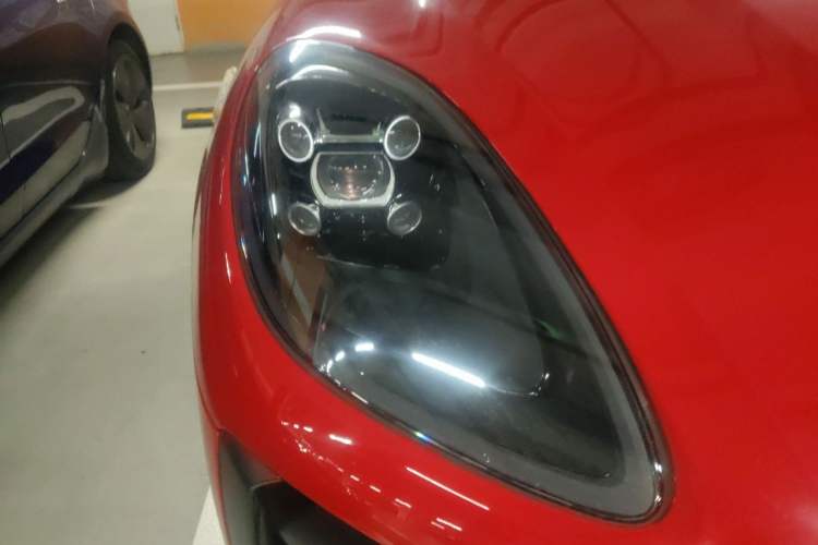 Used Porsche Macan 2020 Macan 2.0T Right Front Headlight