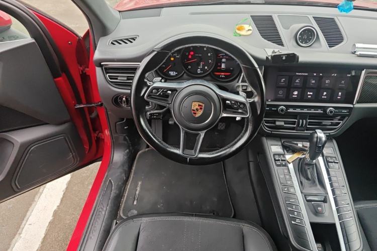 Used Porsche Macan 2020 Macan 2.0T Steering Wheel