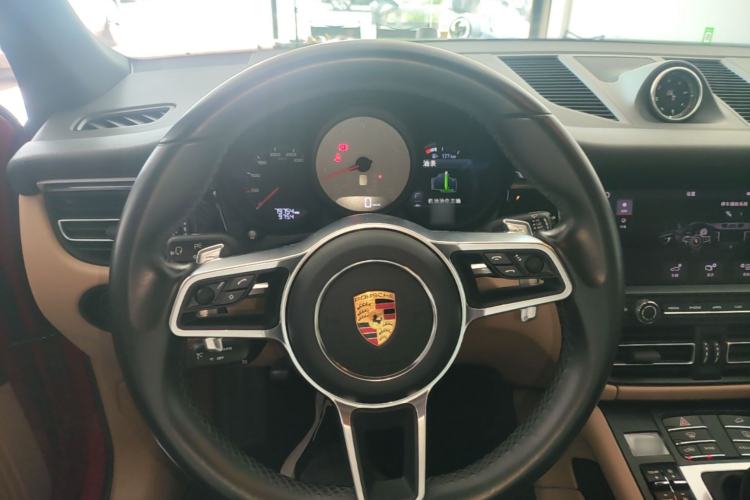 Used Porsche Macan 2020 Macan S 3.0T Steering Wheel