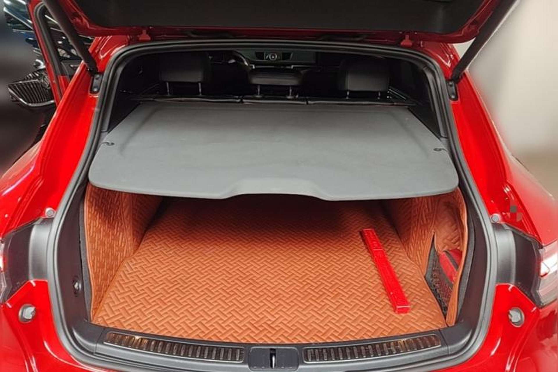 Used Porsche Macan 2020 Macan S 3.0T Trunk