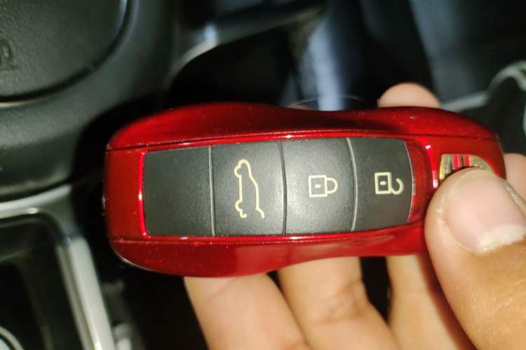 Used Porsche Macan 2020 Macan 2.0T Vehicle Key
