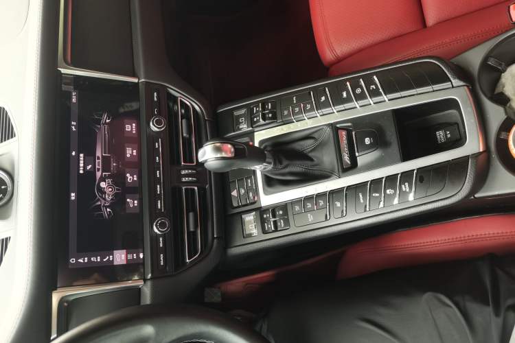 Used Porsche Macan 2020 Macan 2.0T Audio And AC Panel