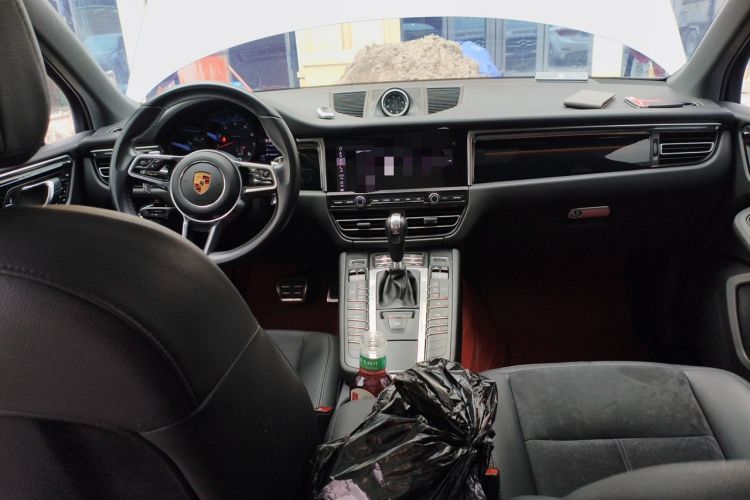 Used Porsche Macan 2020 Macan 2.0T Center Console