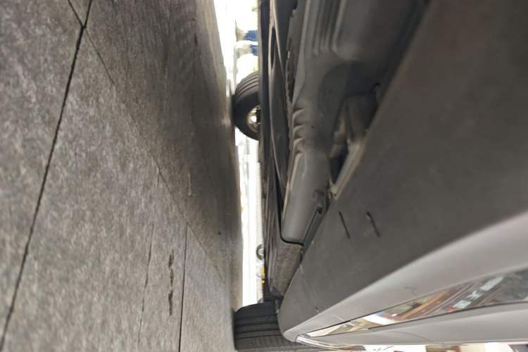 Used Porsche Macan 2020 Macan 2.0T Chassis Rear Right