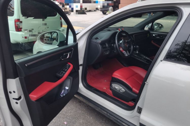 Used Porsche Macan 2020 Macan 2.0T Driver Seat