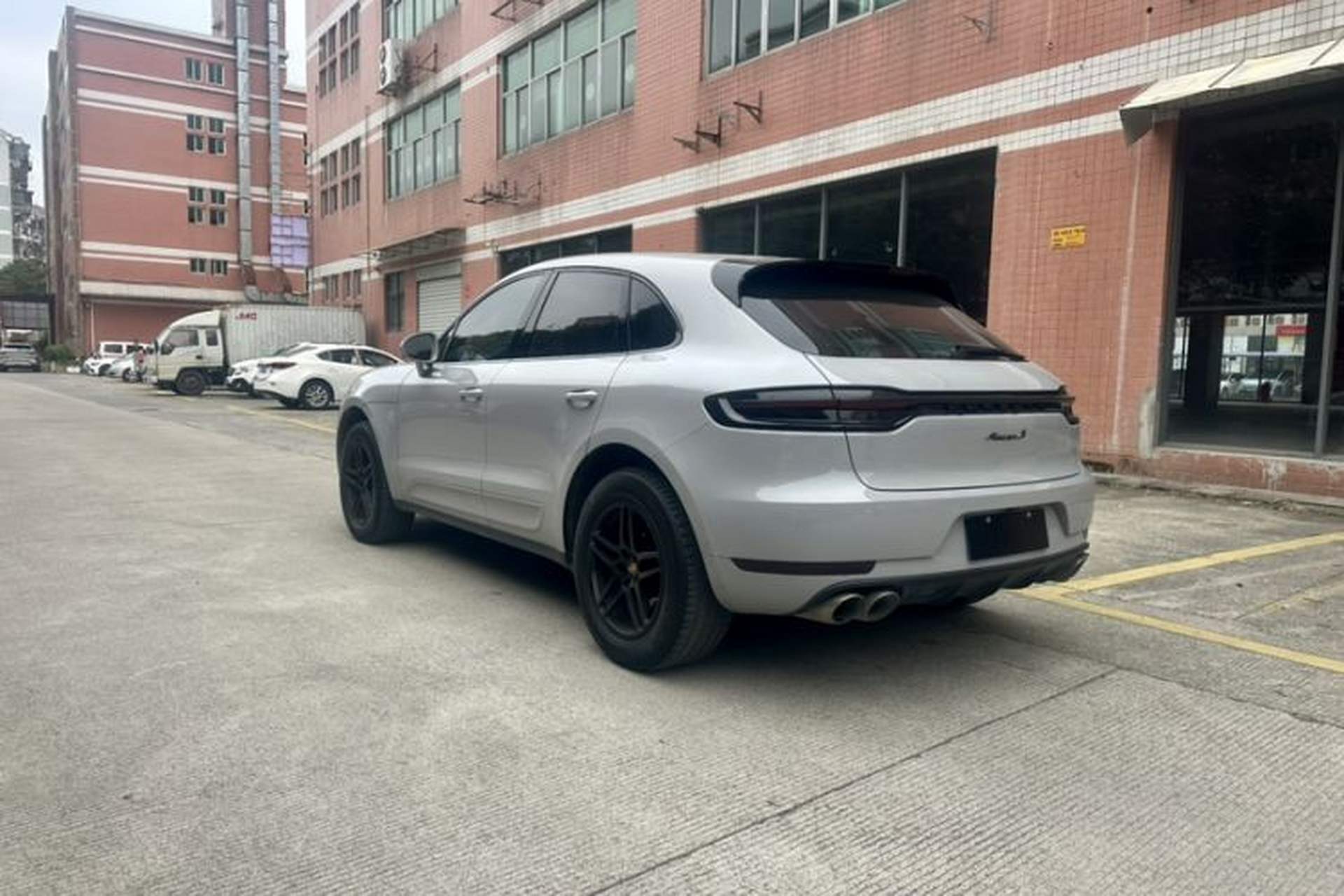 Used Porsche Macan 2020 Macan S 3.0T Exterior 4