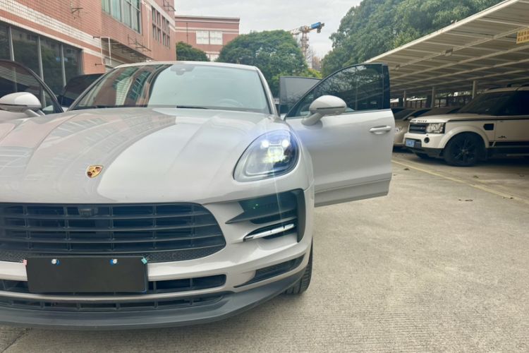 Used Porsche Macan 2020 Macan S 3.0T Exterior 9