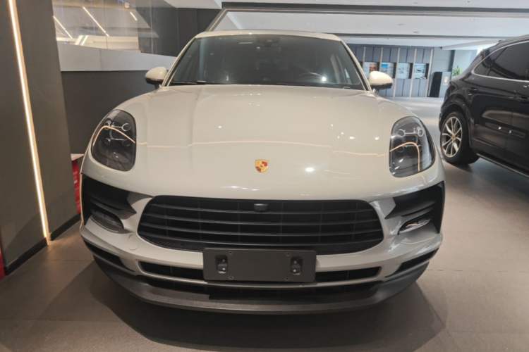 Used Porsche Macan 2020 Macan 2.0T Front