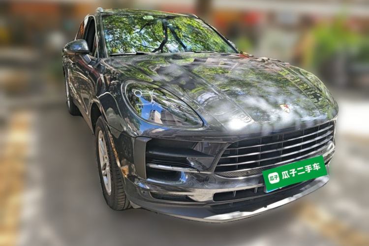 Used Porsche Macan 2020 Macan 2.0T Front Right 45 Deg