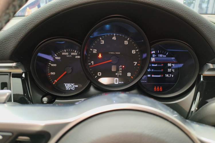 Used Porsche Macan 2020 Macan 2.0T Instrument Cluster