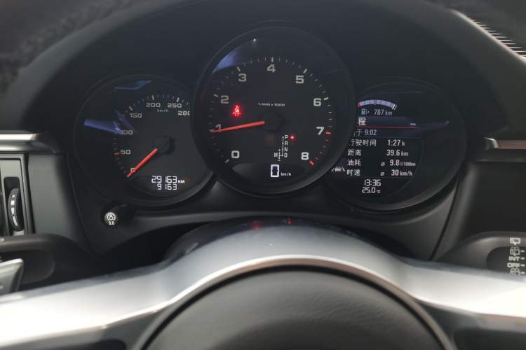 Used Porsche Macan 2020 Macan 2.0T Instrument Cluster