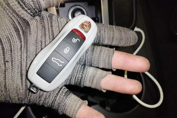 Used Porsche Macan 2020 Macan S 3.0T Interior 1