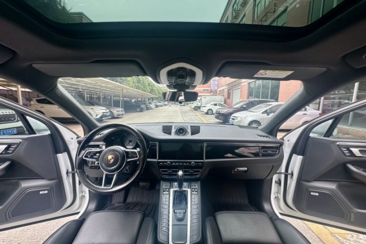 Used Porsche Macan 2020 Macan S 3.0T Interior 5