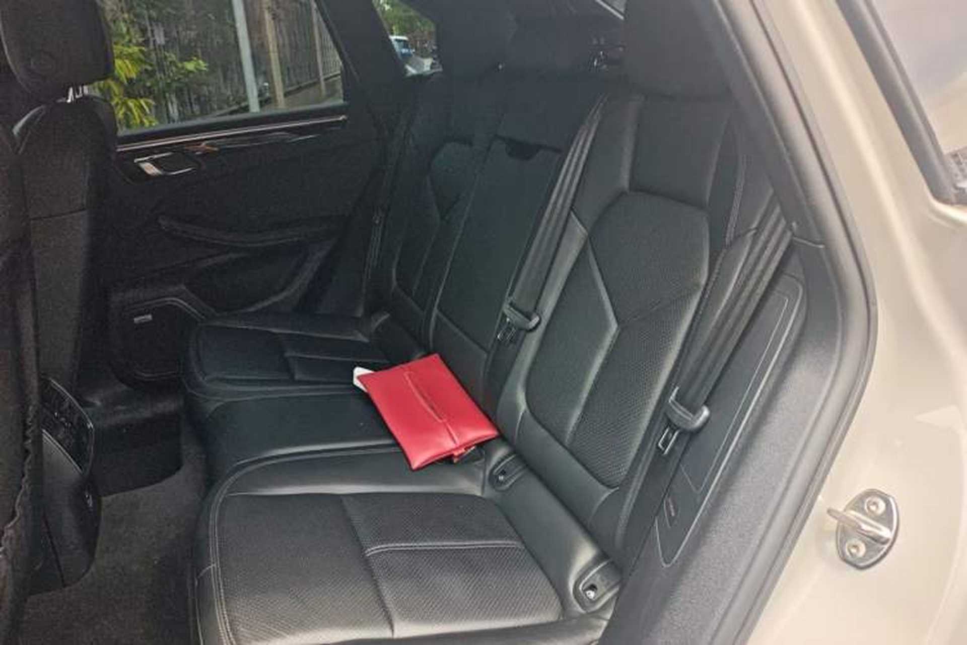 Used Porsche Macan 2020 Macan S 3.0T Left Rear Seat