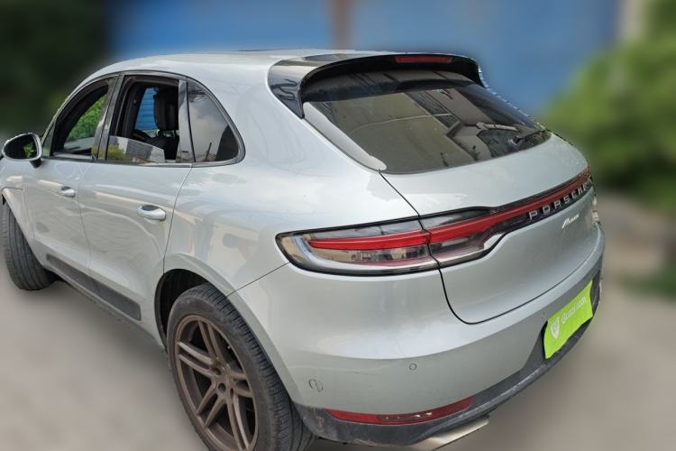 Used Porsche Macan 2020 Macan 2.0T Rear Left 45 Deg
