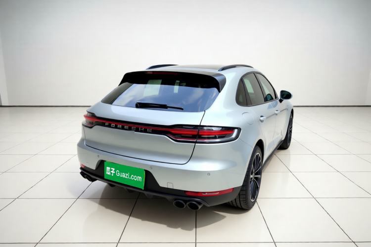 Used Porsche Macan 2020 Macan 2.0T Rear