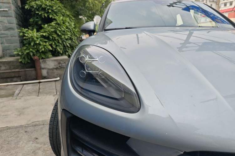 Used Porsche Macan 2020 Macan 2.0T Right Front Headlight