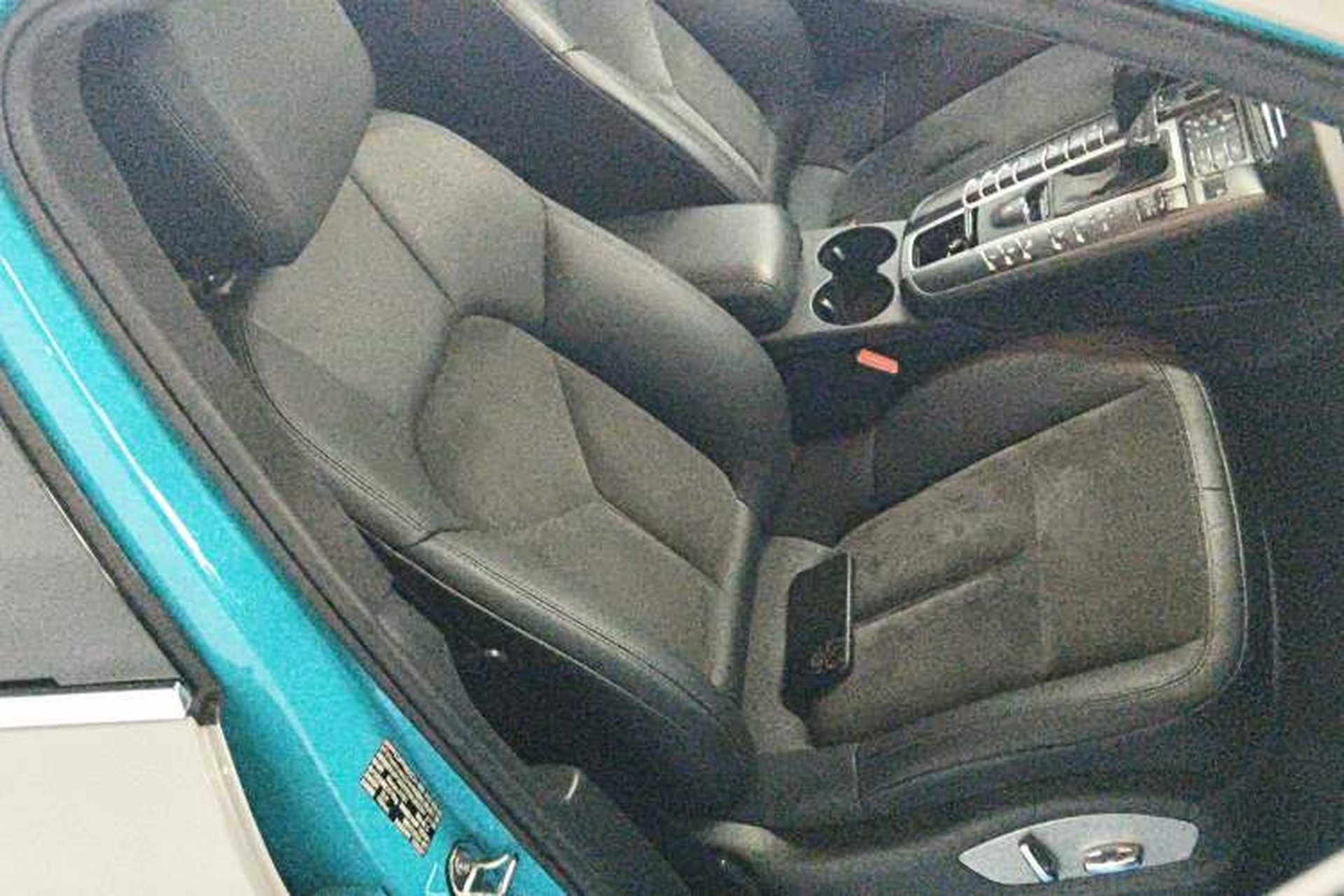 Used Porsche Macan 2020 Macan 2.0T Right Front Seat