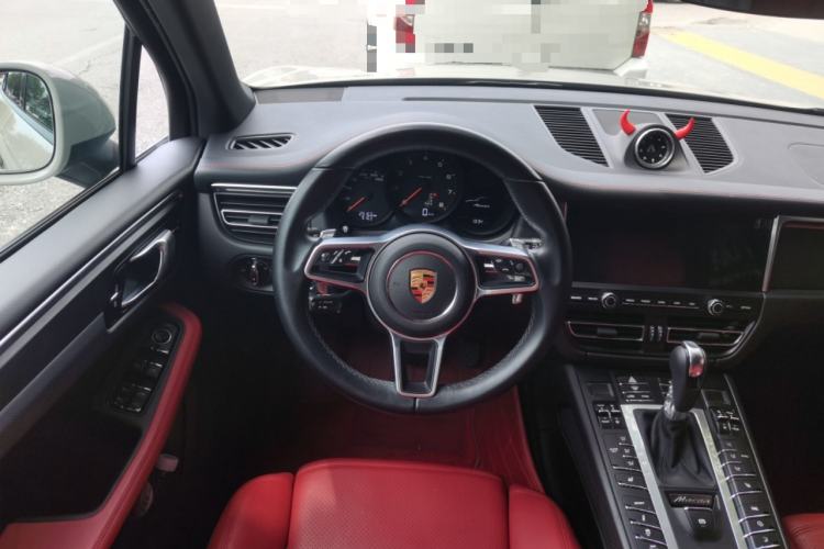 Used Porsche Macan 2020 Macan 2.0T Steering Wheel