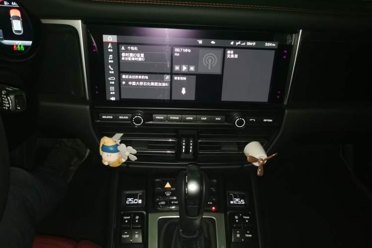 Used Porsche Macan 2020 Macan GTS 2.9T Audio And AC Panel