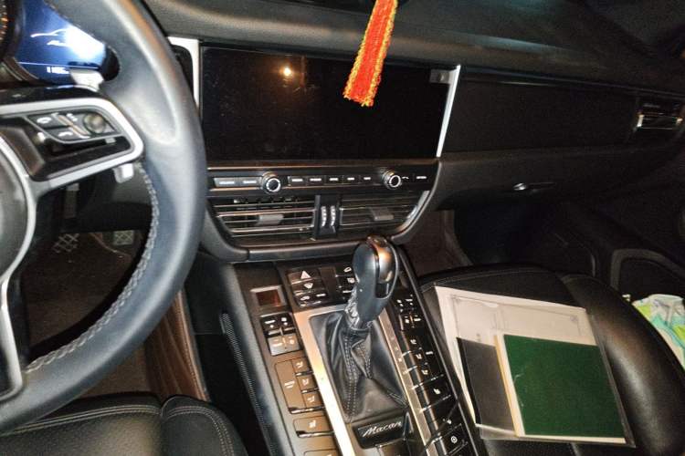 Used Porsche Macan 2020 Macan 2.0T Audio And AC Panel
